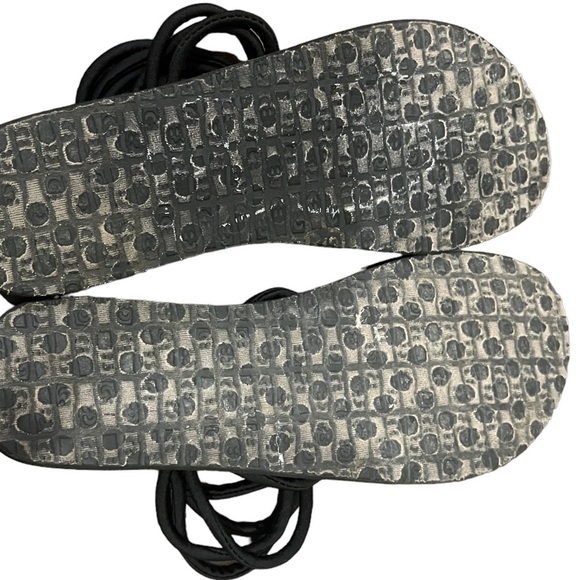 Sanuk Black Yoga Sunshine Sandals Stretch Uppers Sz 5 - Picture 6 of 8